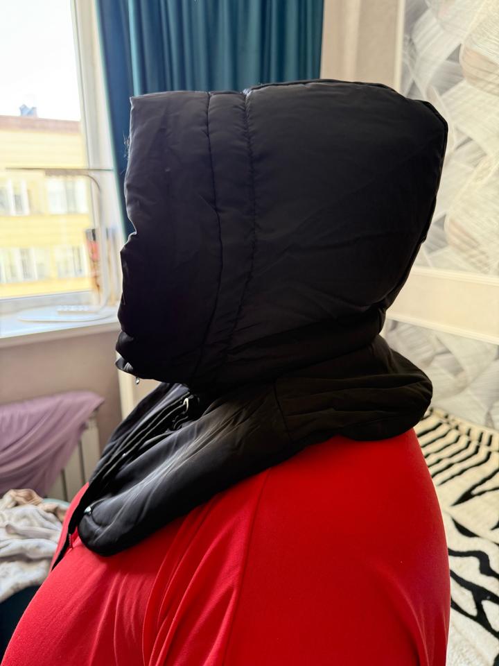 Сьемный капюшон