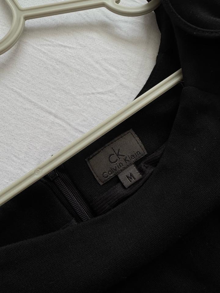 Платье Calvin Klein