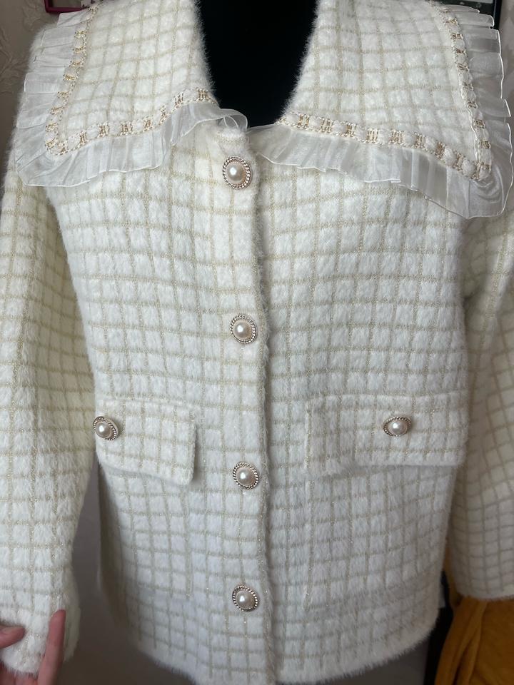 Милая пушистая кофта