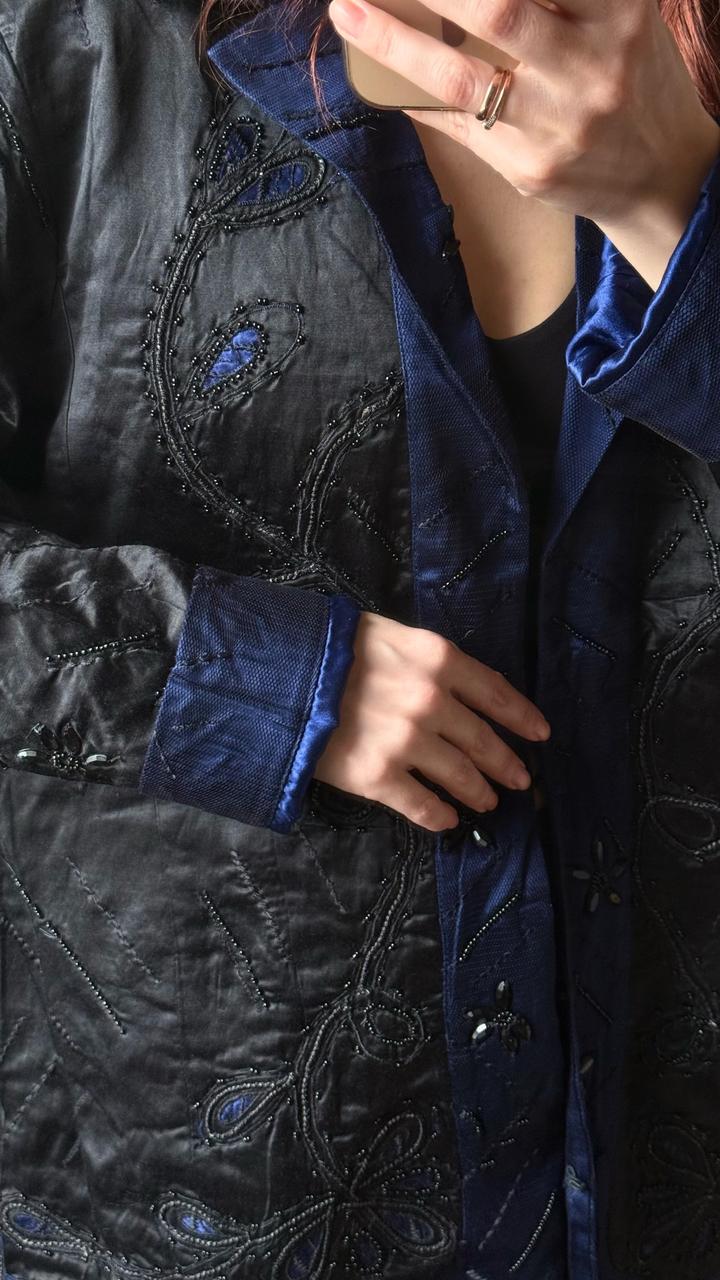 Жакет с вышивкой и бисером. шелк и лен