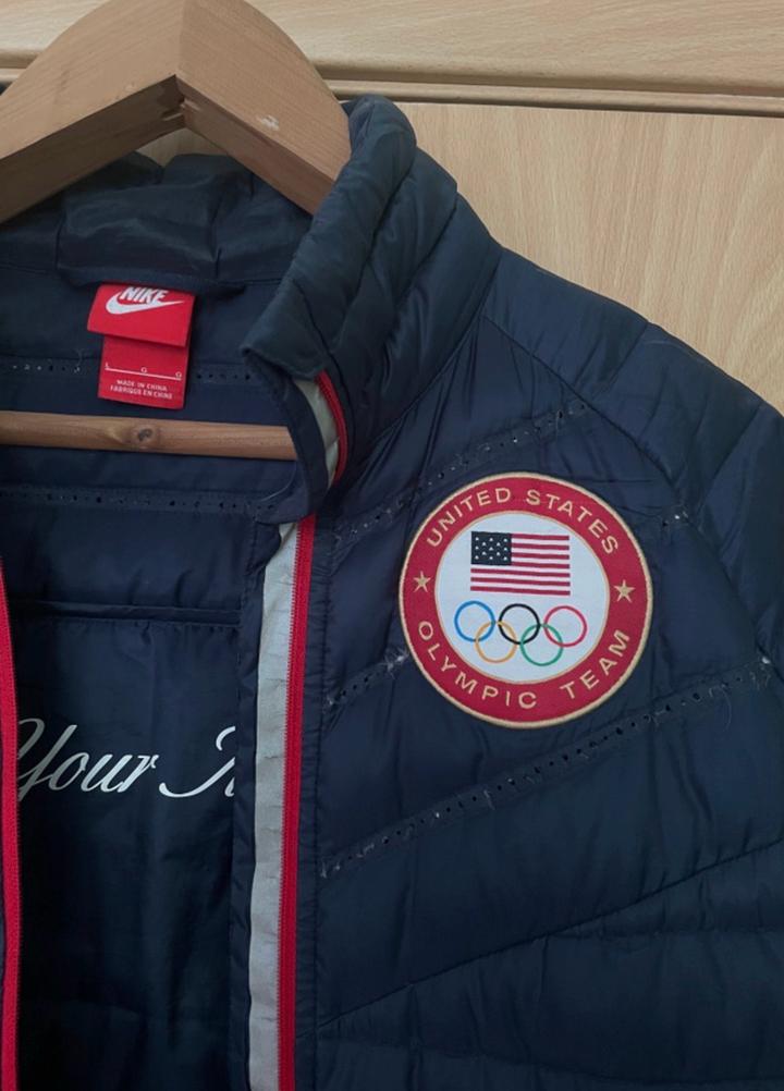 Олимпийская куртка NIKE