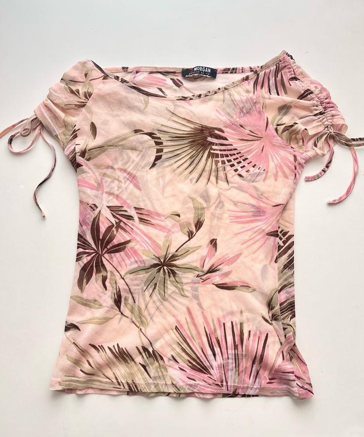 Полупрозрачный топ