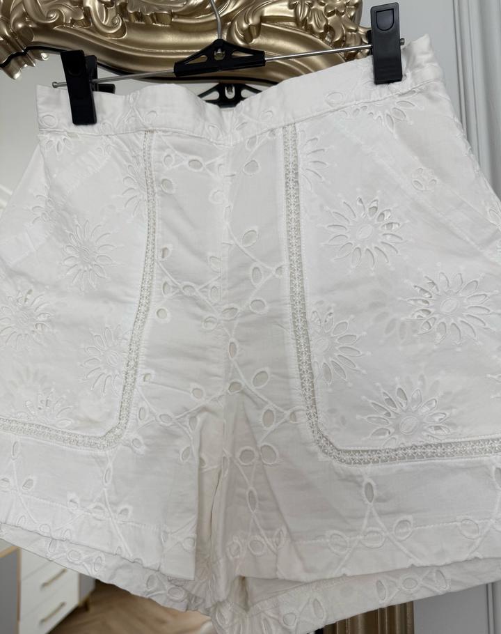 Белые шорты ZARA