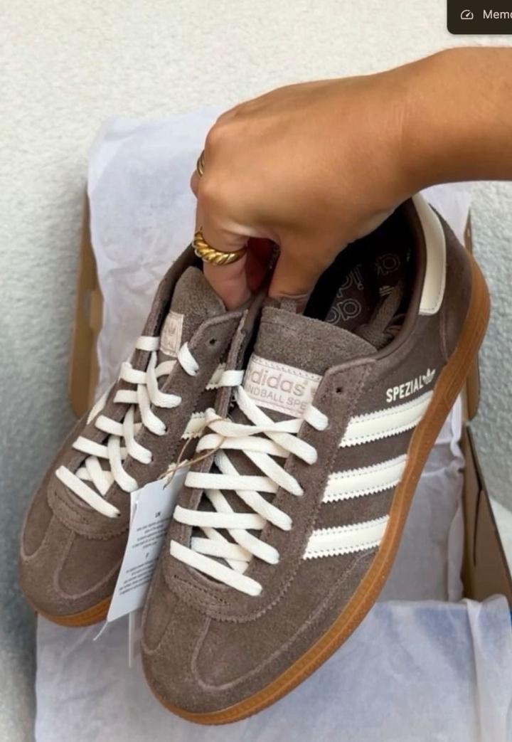 Adidas Spezial унисекс