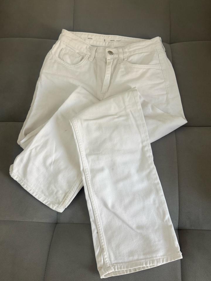 Идеальные белые джинсы