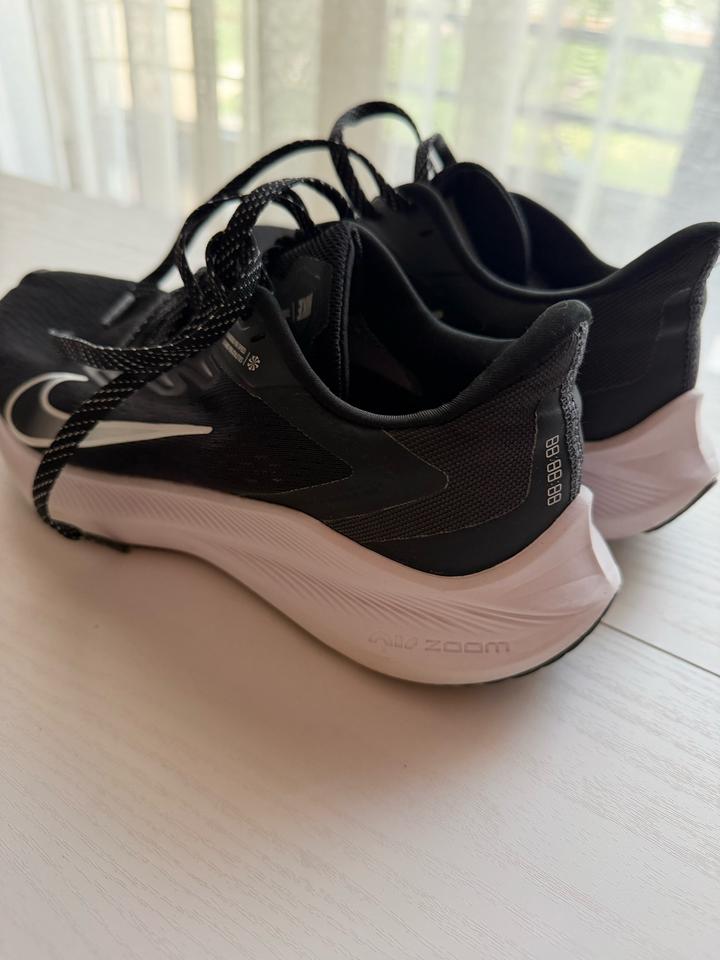 Nike кроссовки оригинал