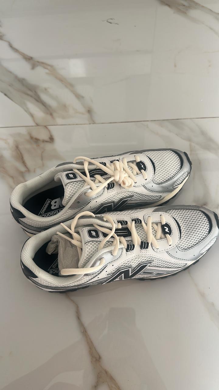 Кроссовки new balance