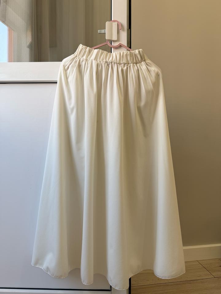 Белая макси юбка