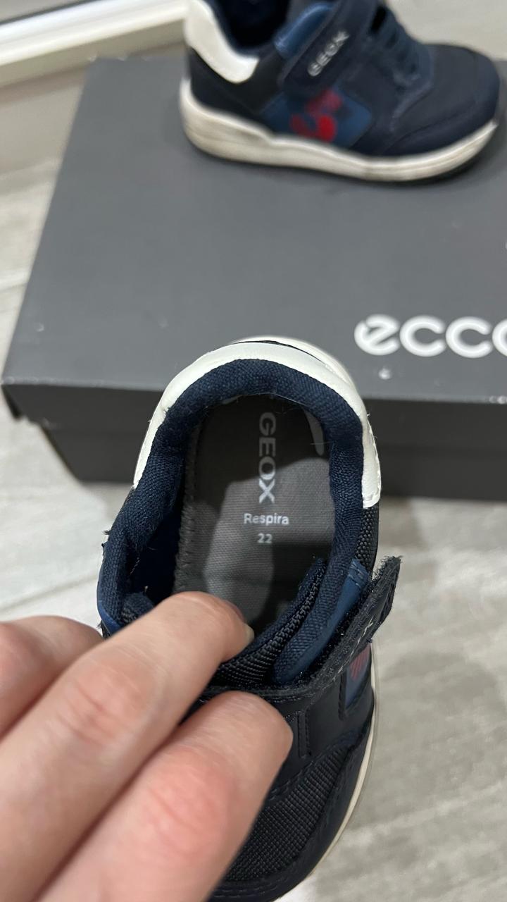 Кроссовки geox