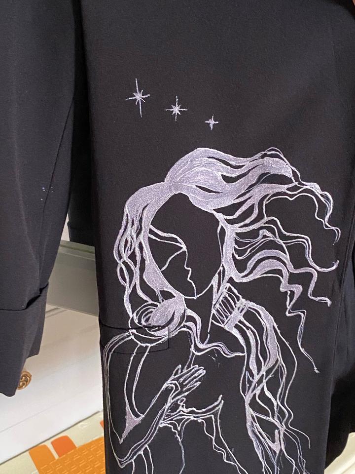 Кастомный пиджак Bershka