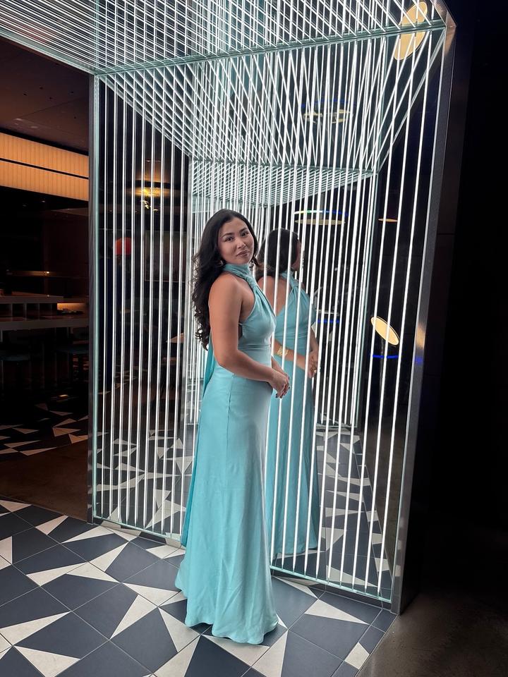 Вечернее платье