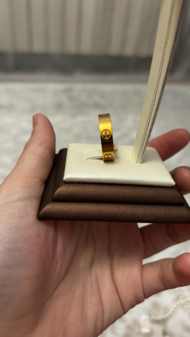 Cartier кольцо из титана есть размеры 17,5 р- 18 р