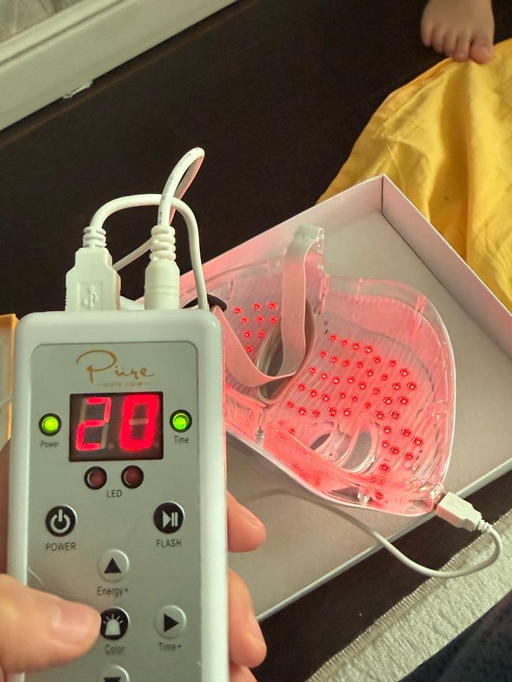 Лед маска luma light therapy mask (pure) США