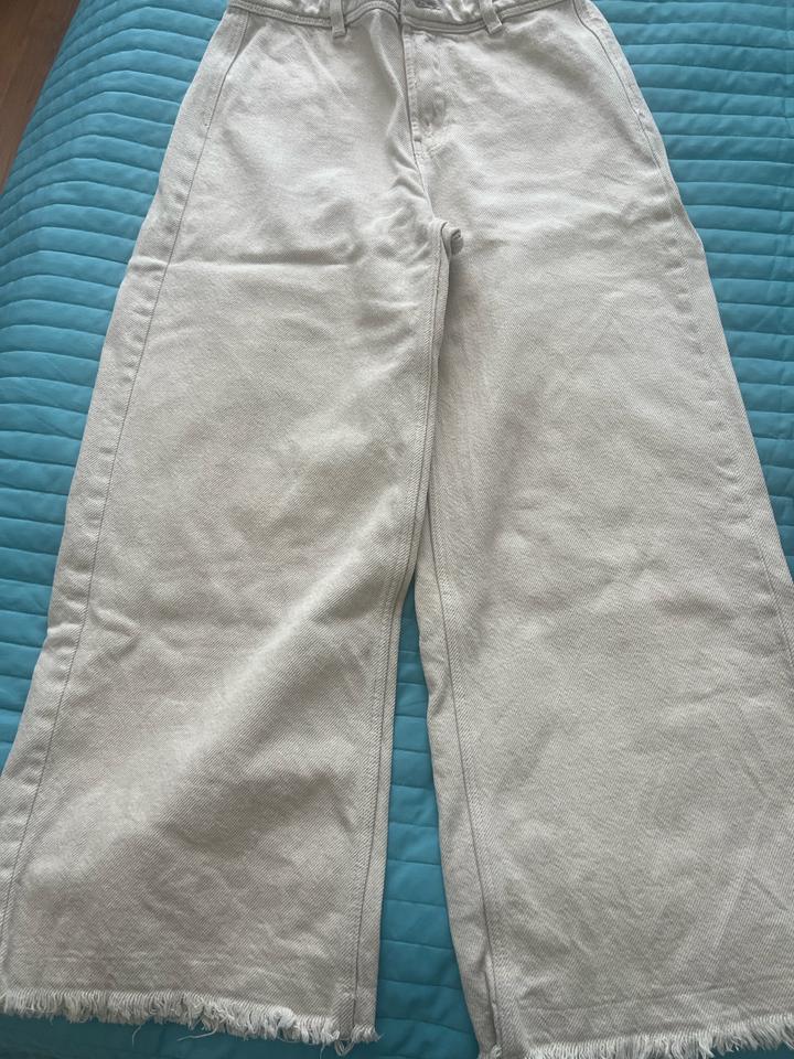 Джинсы от Bershka xs