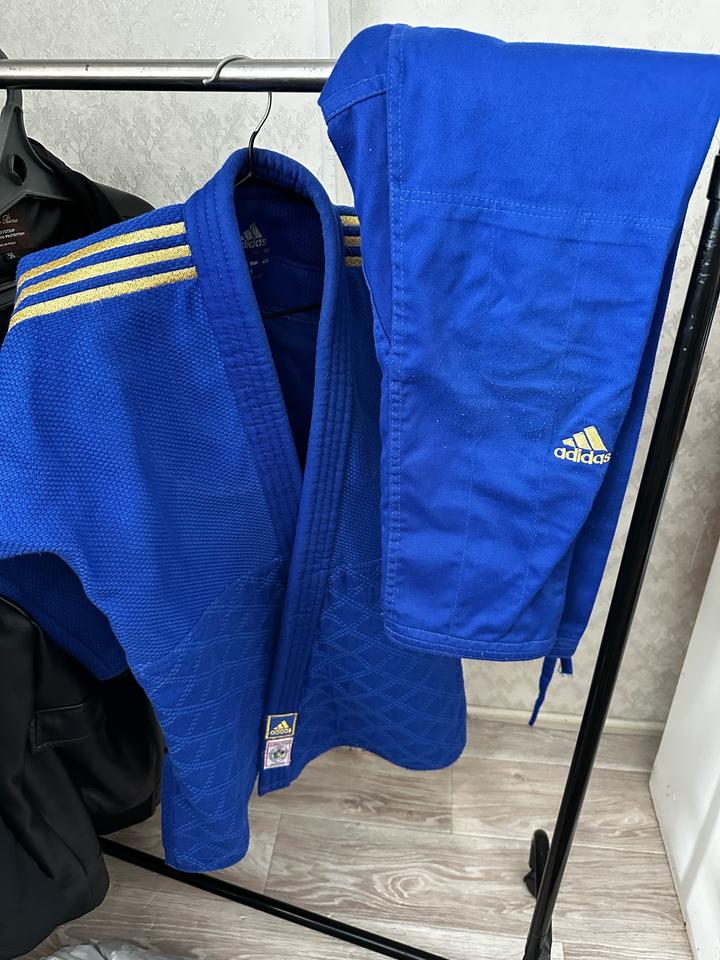 Кимоно для дзюдо adidas синий