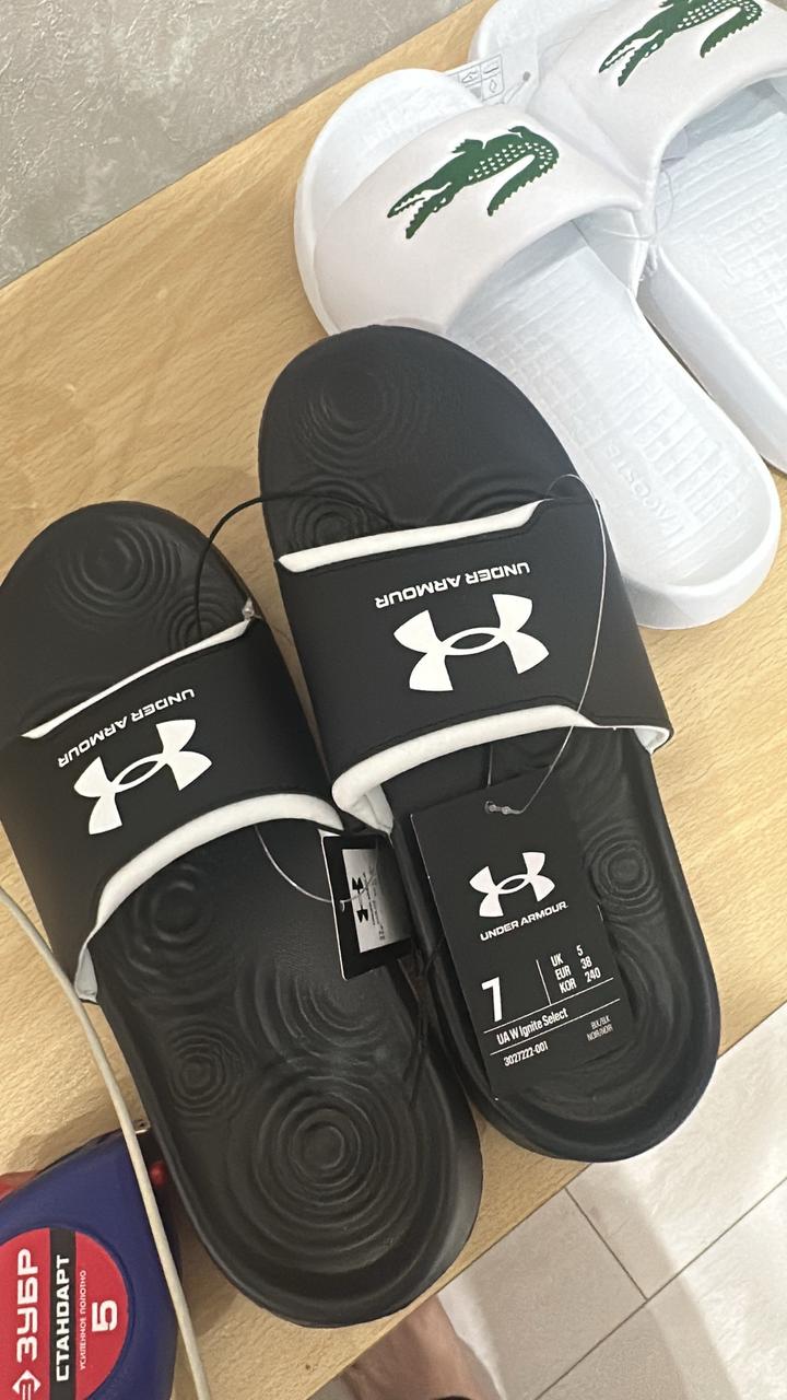 Тапочки от Under Armour
