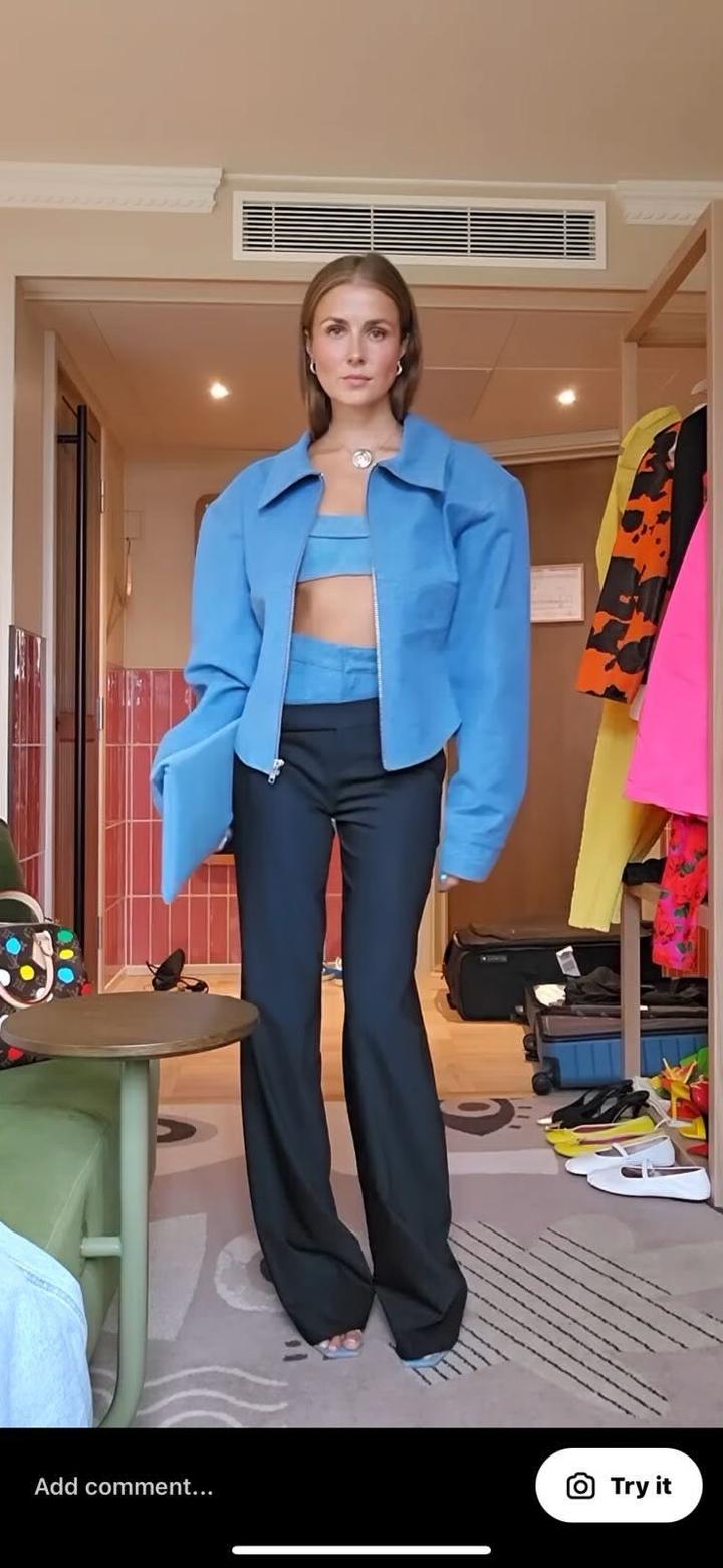 Костюм тройка