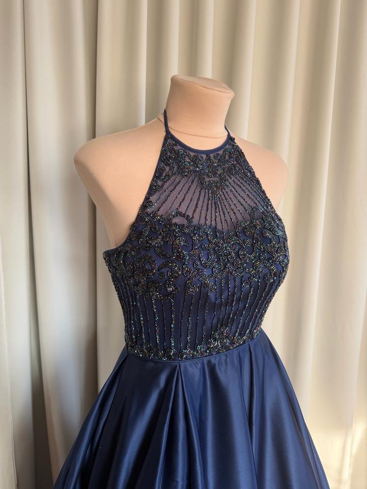 Платье SHERRIHILL