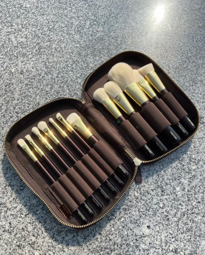 Косметичка и кисти Tom Ford