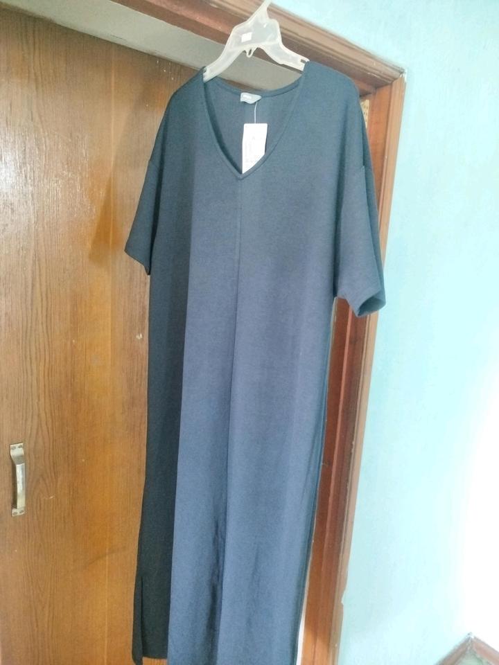 Продам платье новое р 56