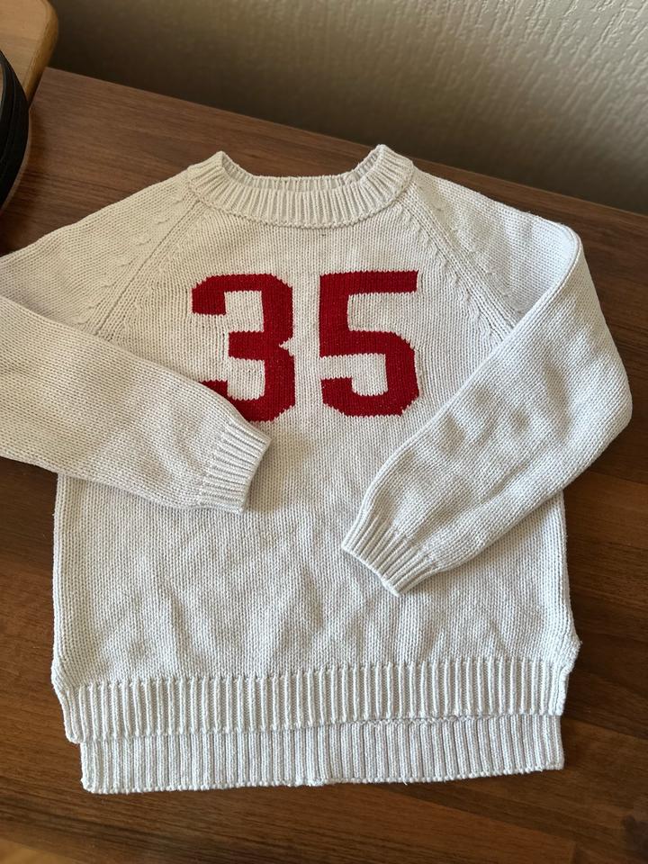 Комплект одежды для девочки на 7-8 лет