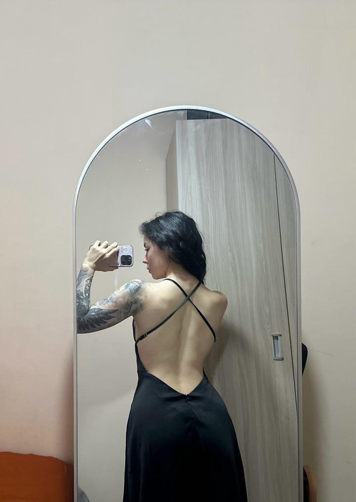 MEKKOLETO Платье длинное, шелко