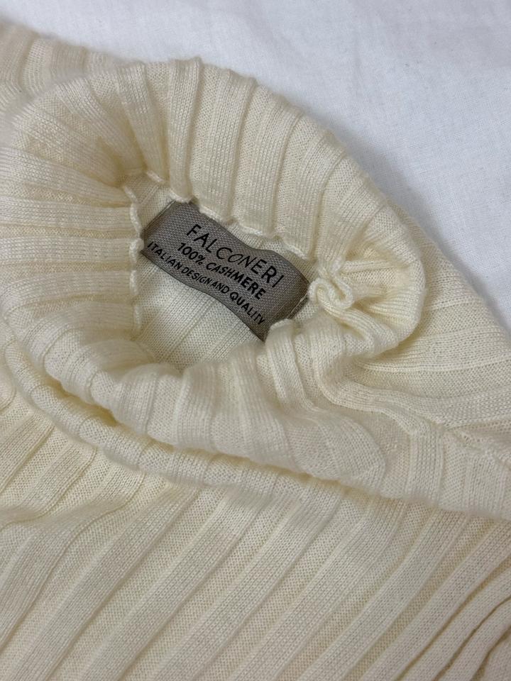 Водолазка от Falconeri