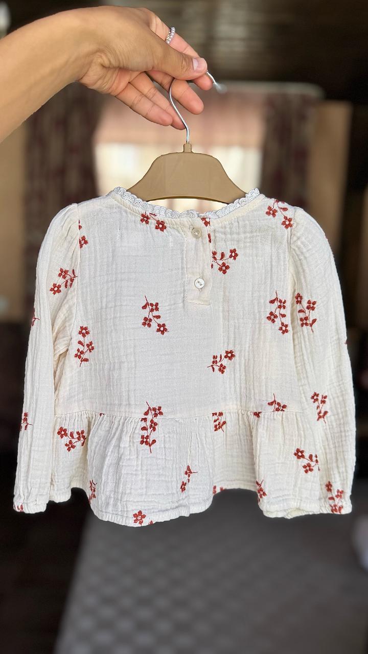 Муслиновая блуза Zara с вышивкой и кружевом 🌸