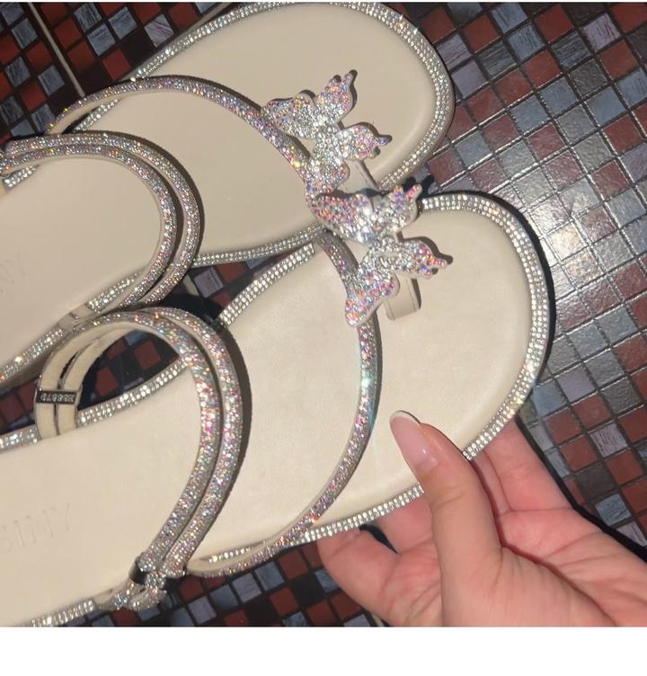Новые босоножки Jossiny