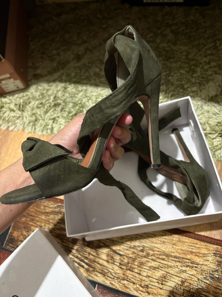 Босоножки под Gianvito Rossi