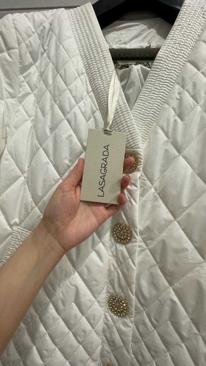 Легкая весенняя куртка LASAGRADA