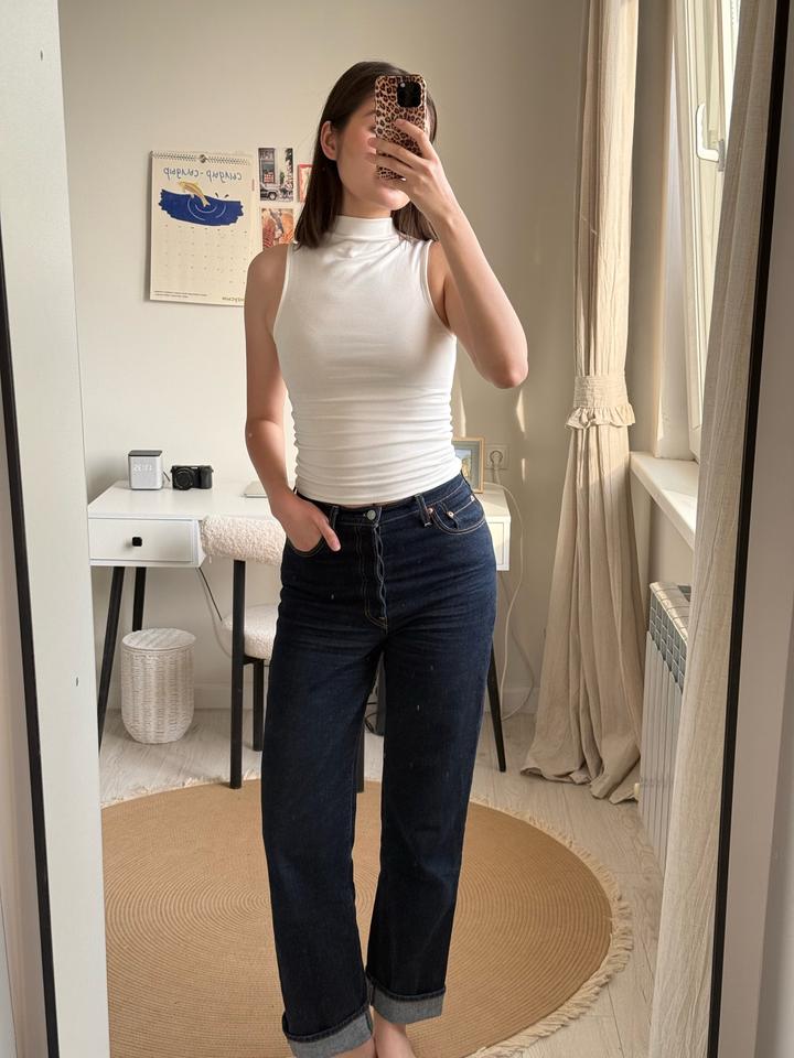 Джинсы Levi’s Ribcage Straight