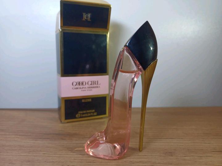 Good Girl Blush Carolina Herrera EDP 7 ml. Миниатюра