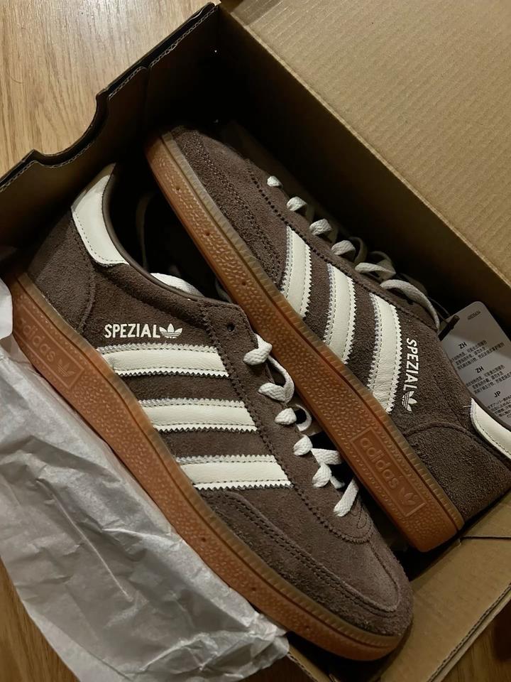 Adidas Spezial унисекс