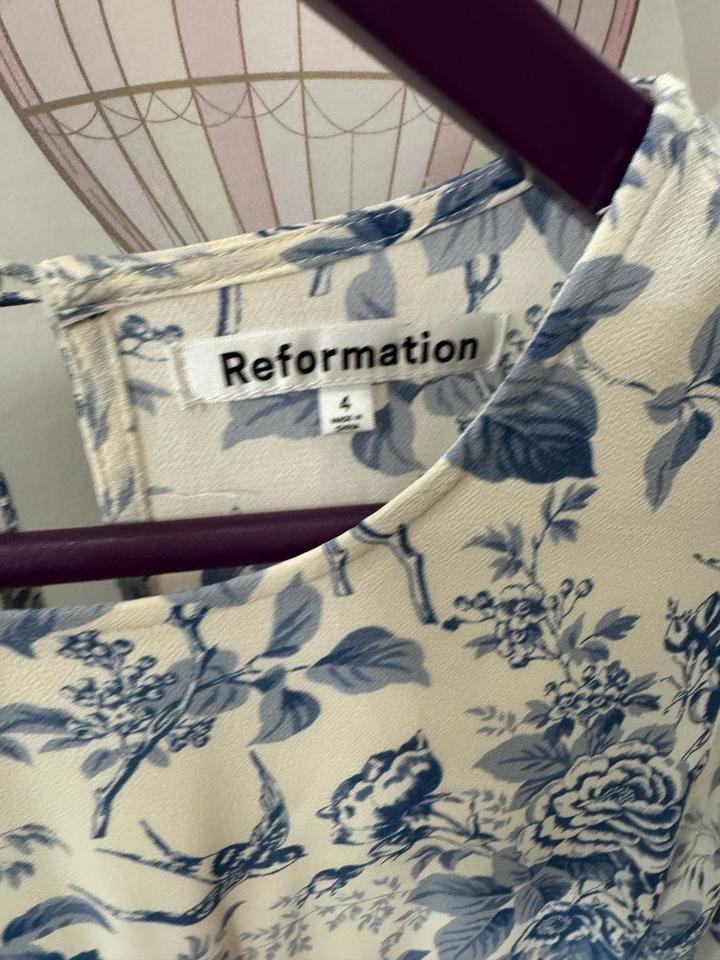 Цветочное платье Reformation
