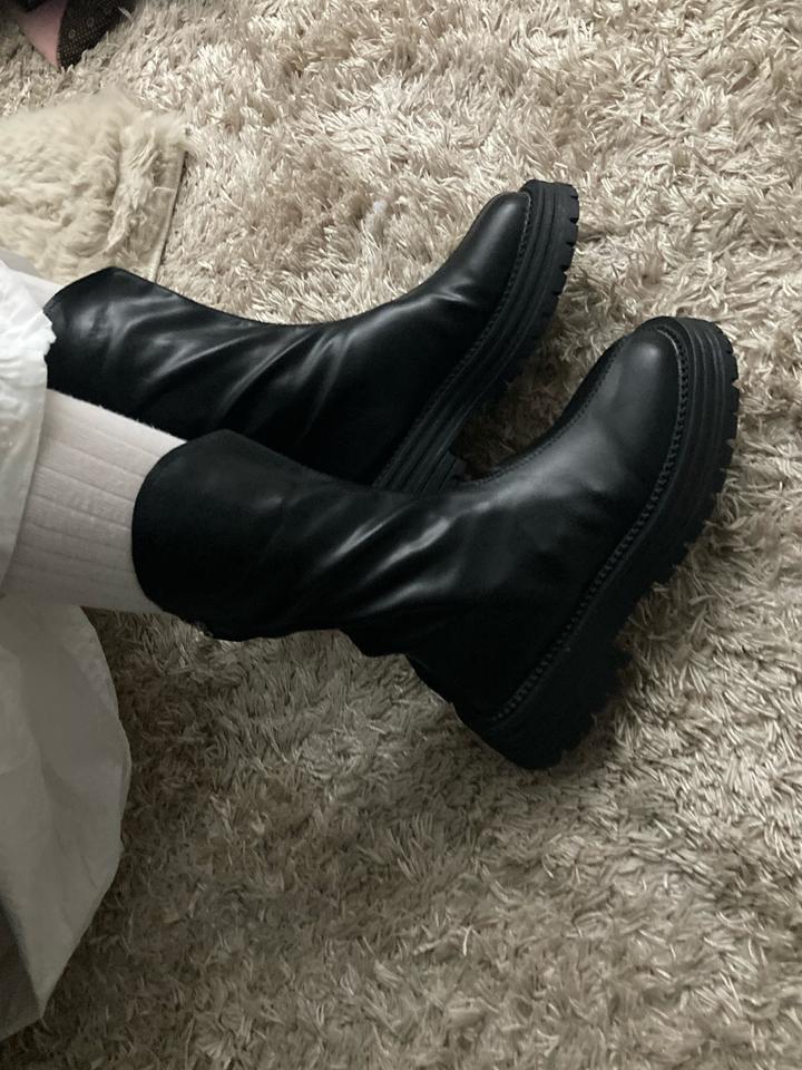 Сапоги средней высоты