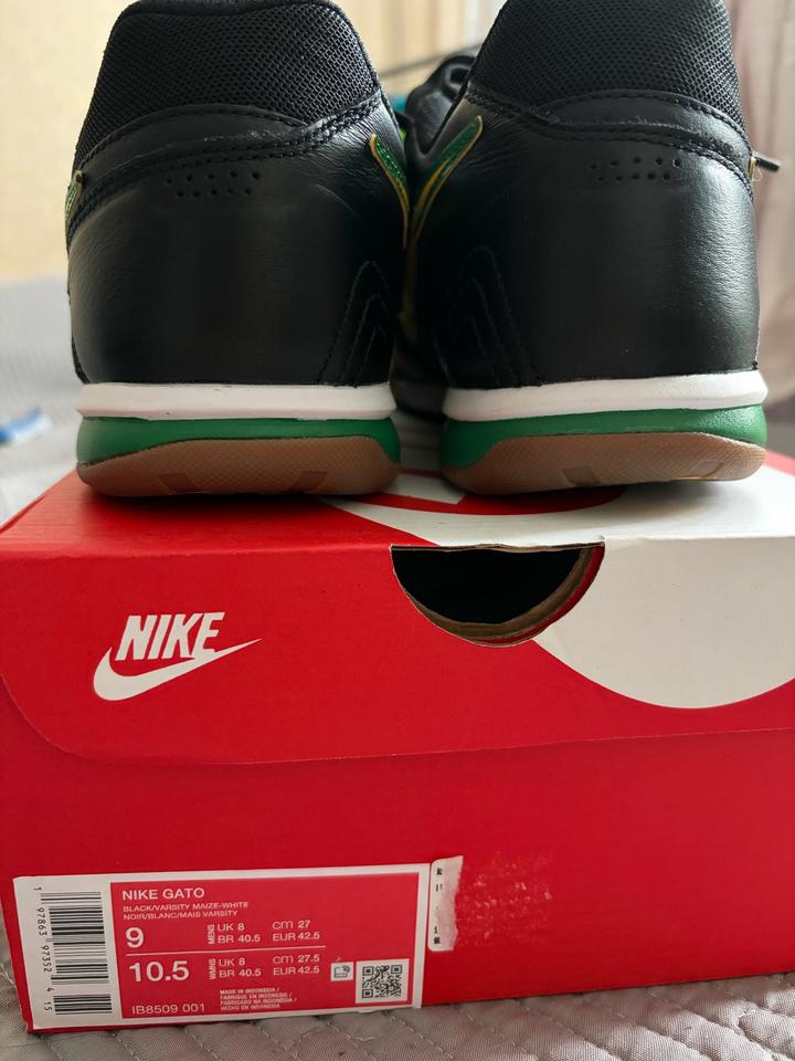 Nike gato brasil футзалки