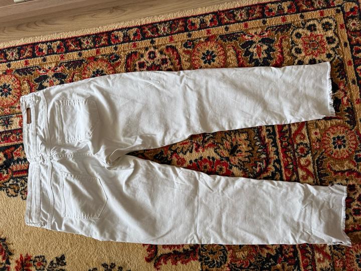 Джинсы белые Promod