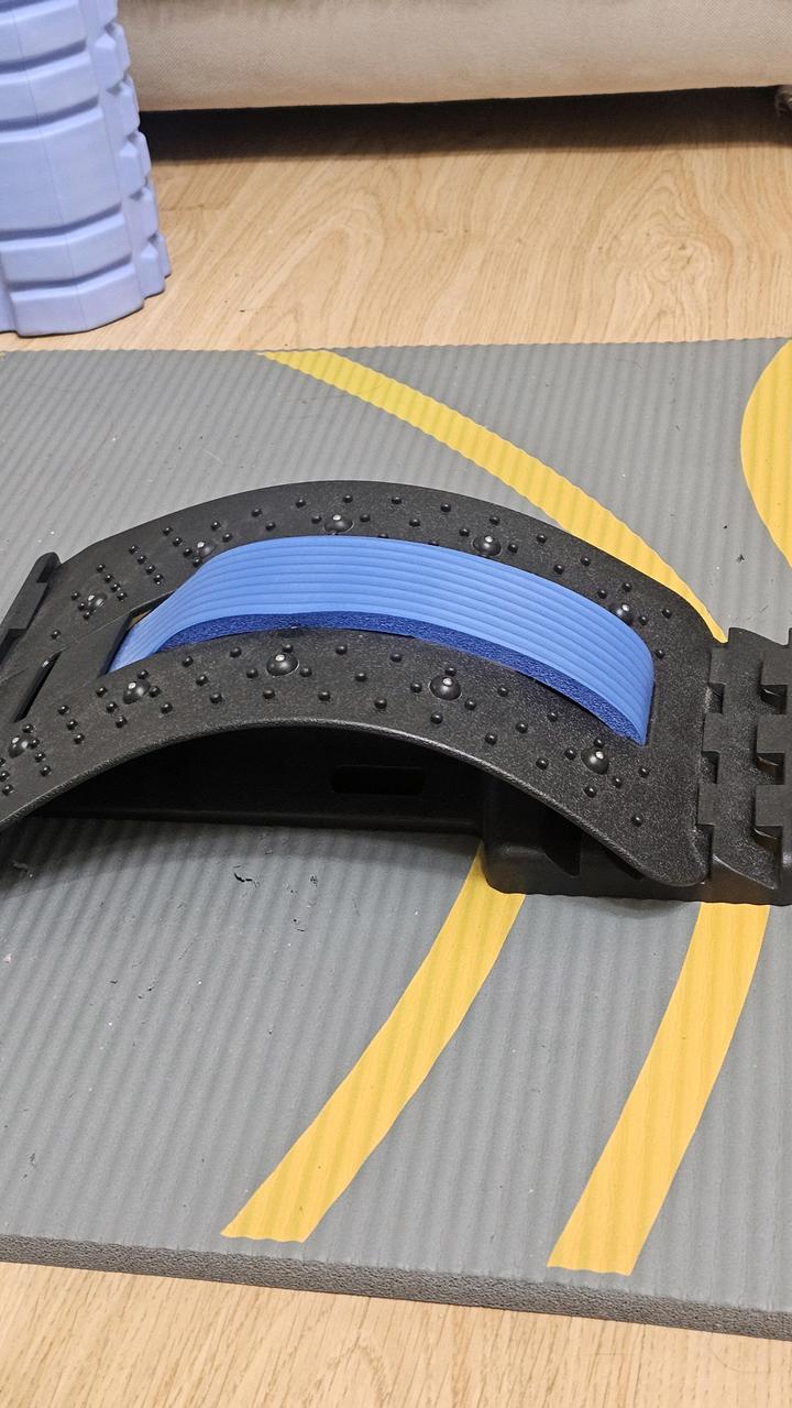 Тренажёр для растяжки и разгрузки спины (Back Stretcher)