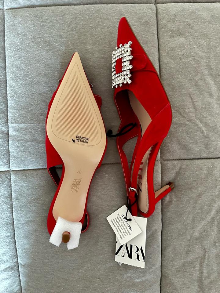 Босоножки Zara новые 37 рр