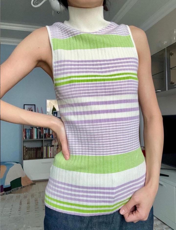 Топ вязаный