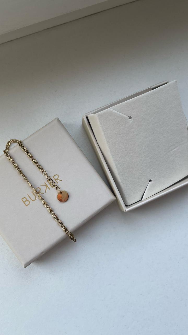 Элегантные женские часы + браслет в комплекте (подарочный набор)