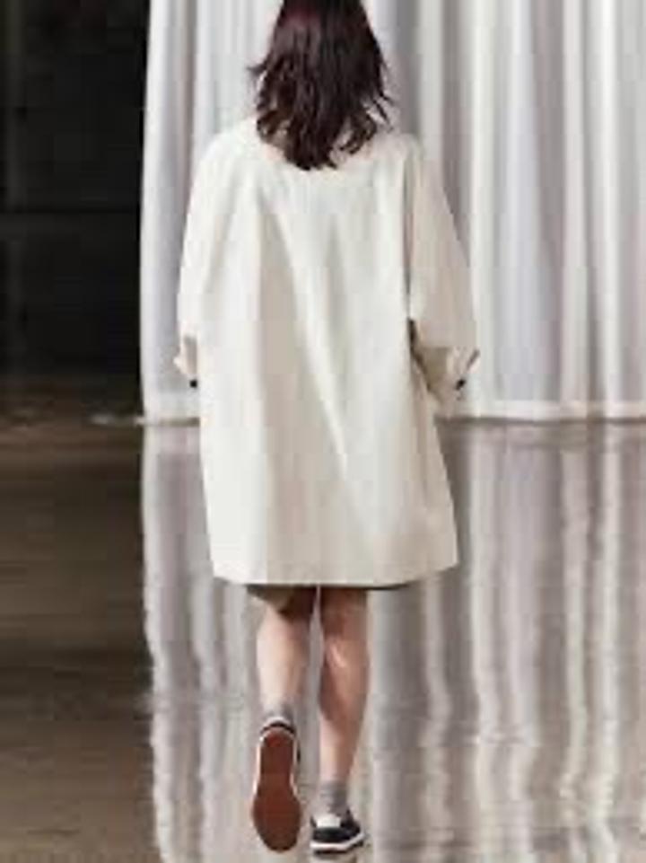 Продам укороченный тренч Zara