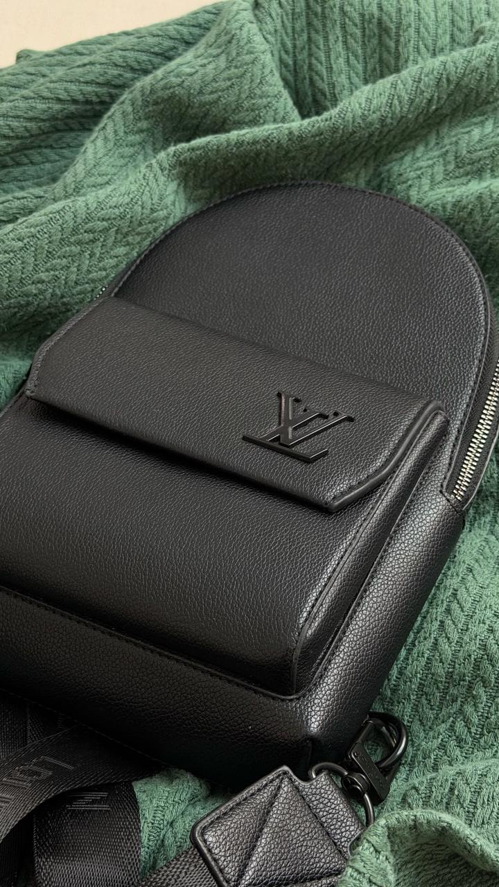 Барсетка Louis Vuitton