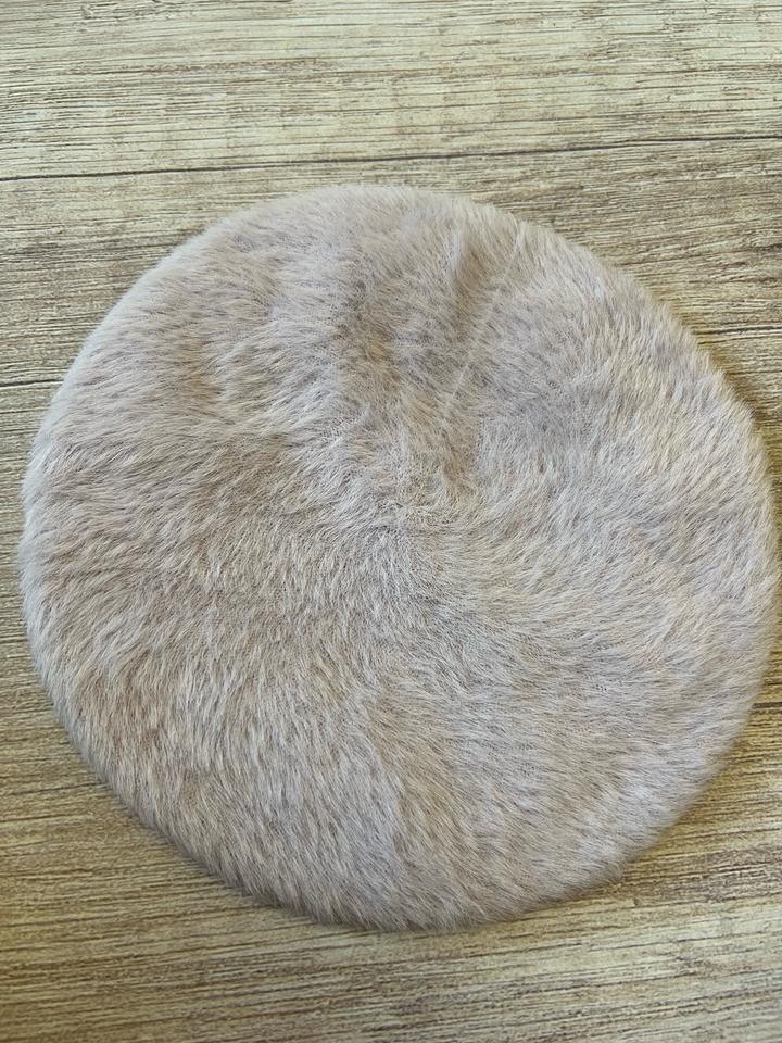 Берет от Befree