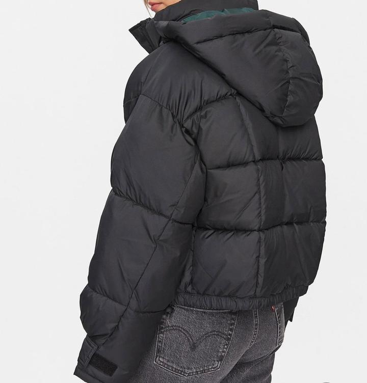 Черная куртка Levi’s