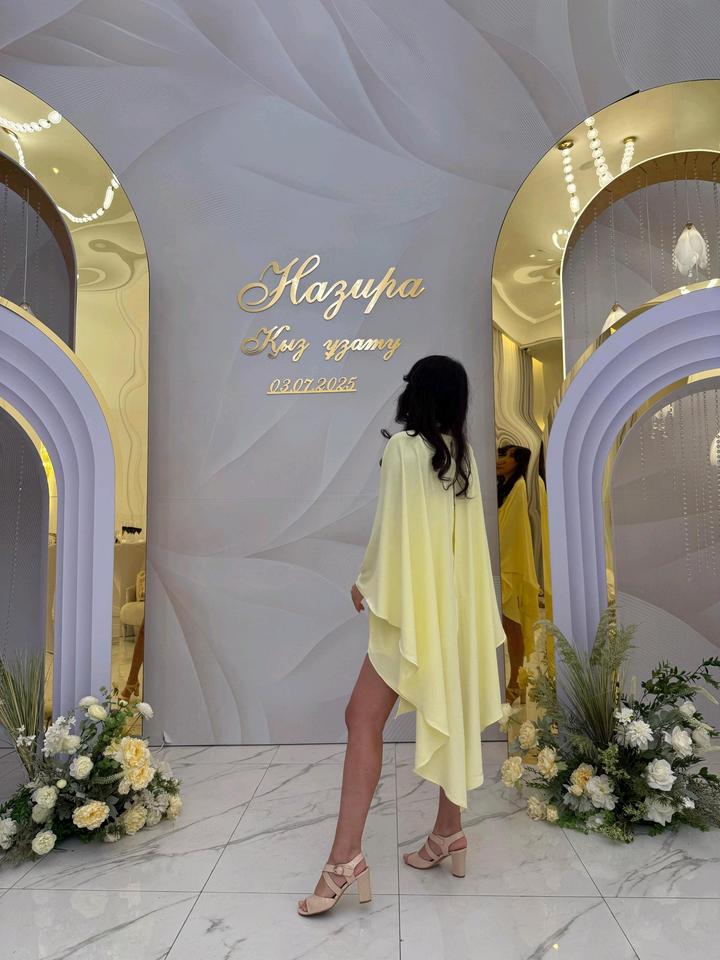 Вечернее платье LICHI