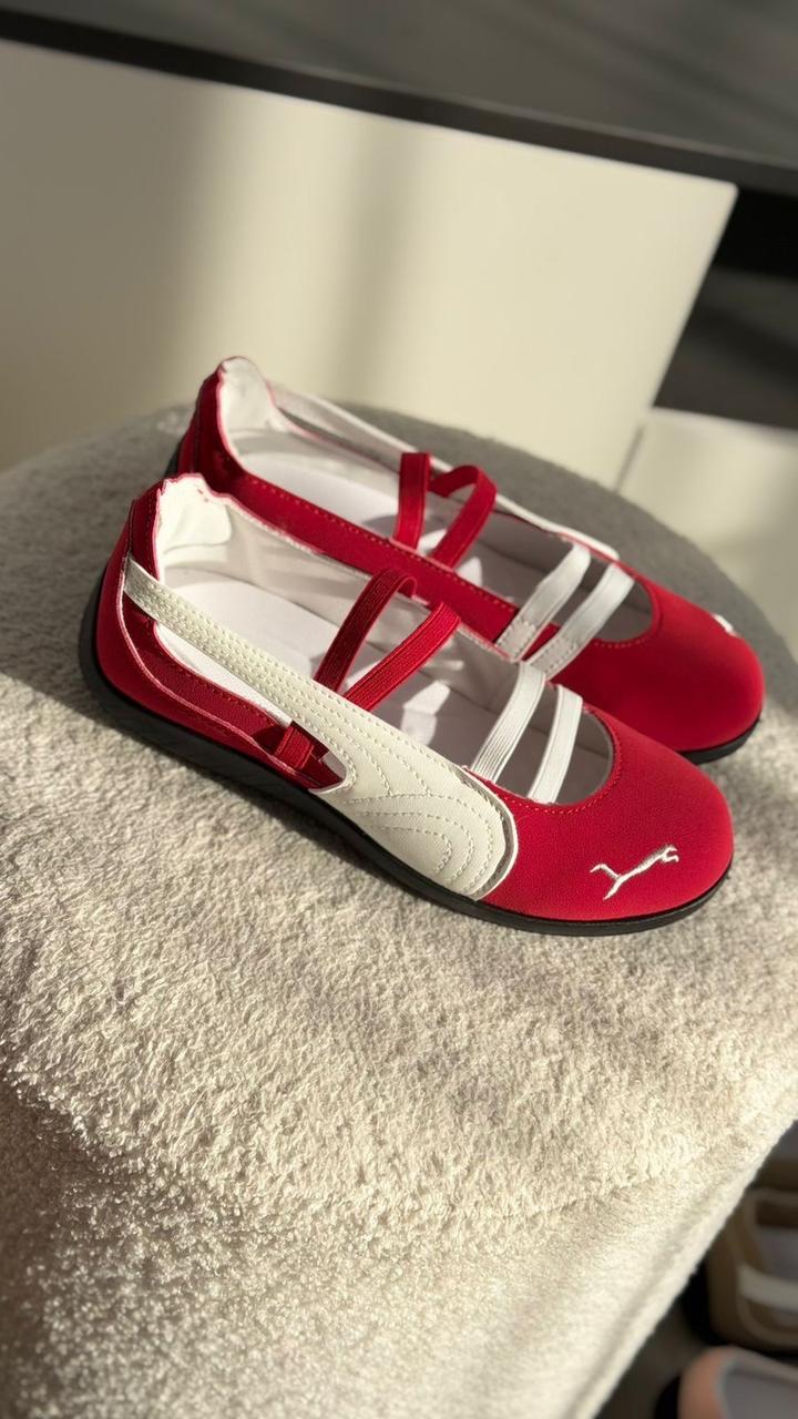 Красные балетки Puma