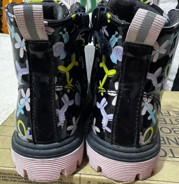 Детские резиновые сапоги для девочки