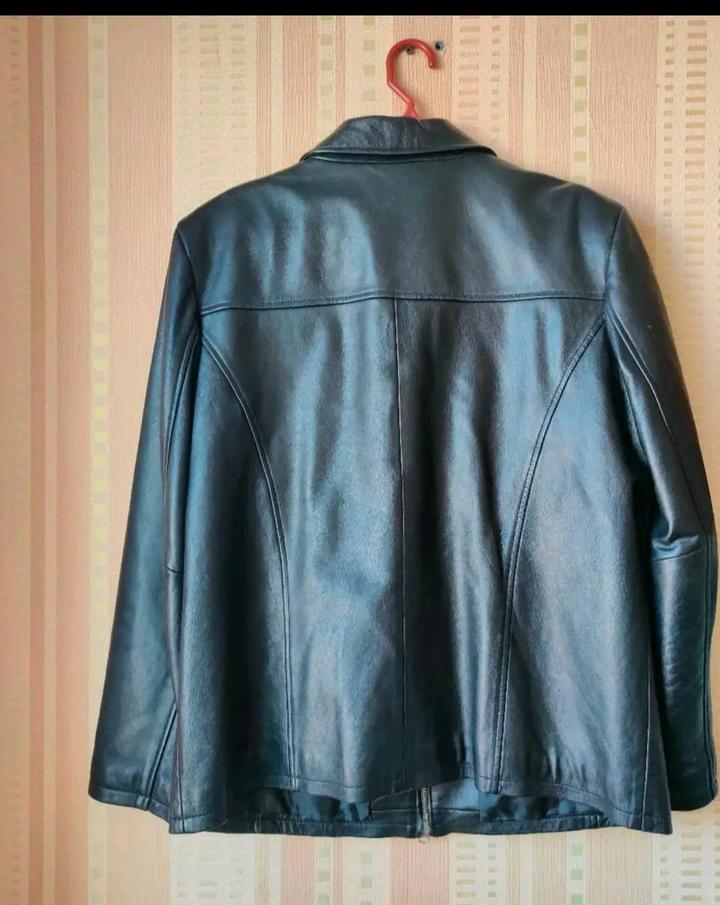 Новая кожаная куртка L-XL (Германия)